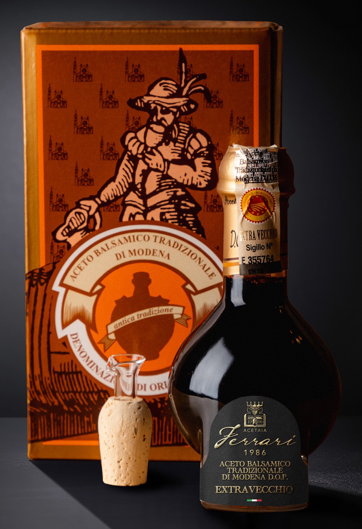 Aceto balsamico d Modena Tradizionale EXTRAVECCHIO Affinato 25 anni D.O.P. - Acetaia Ferrari 1986 - prelevato da barili avviati da almeno 25 anni